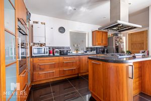 Photo 13- click for photo gallery